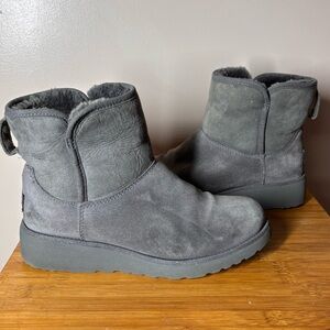 Ugg Australia Kristin Gray Suede Wedge Ankle Boots we Gray Sherling Women's Sz 7
